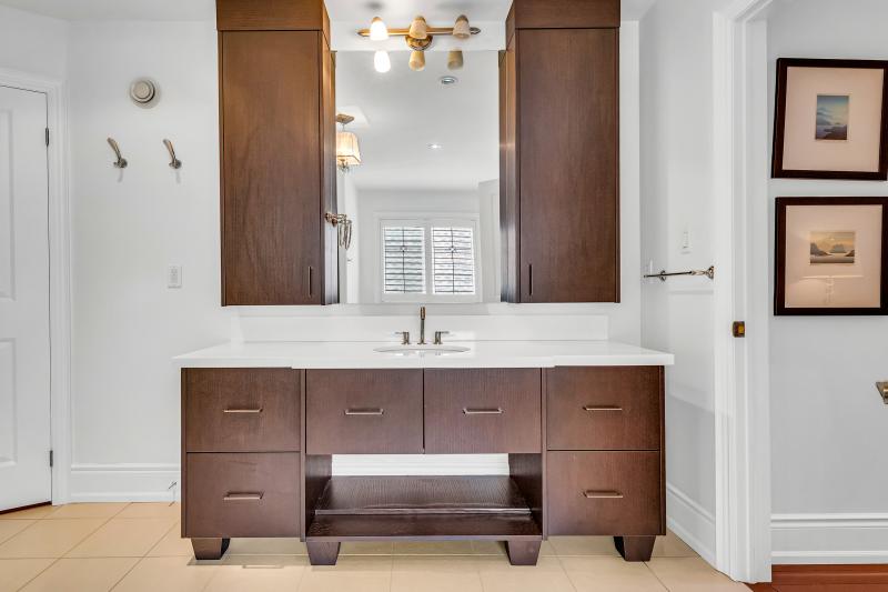 Second Ensuite 