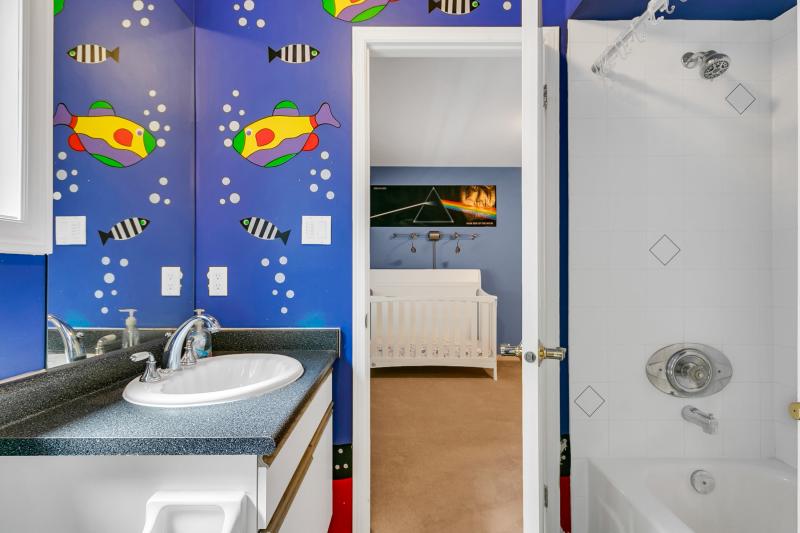 Fourth Ensuite