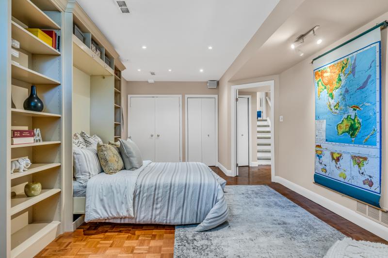 Rec Room or Bedroom