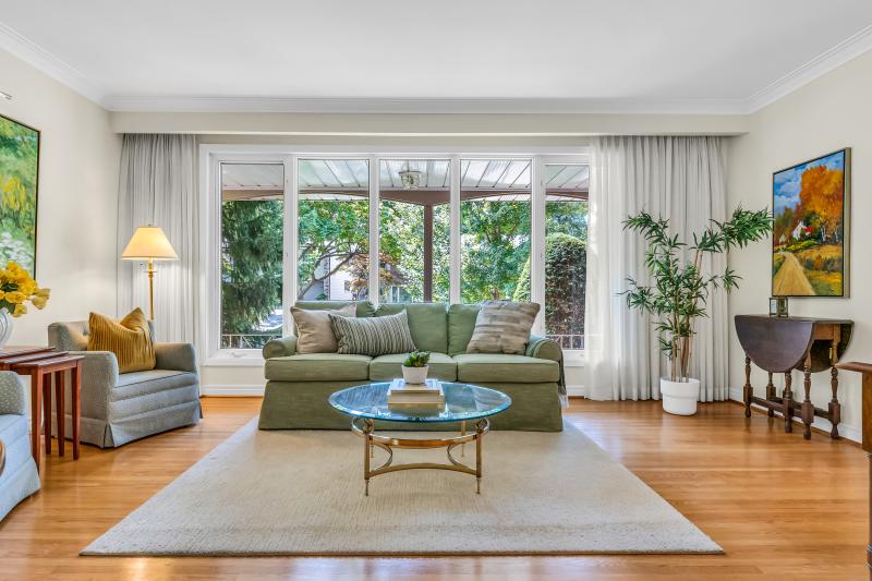Large Picture Window