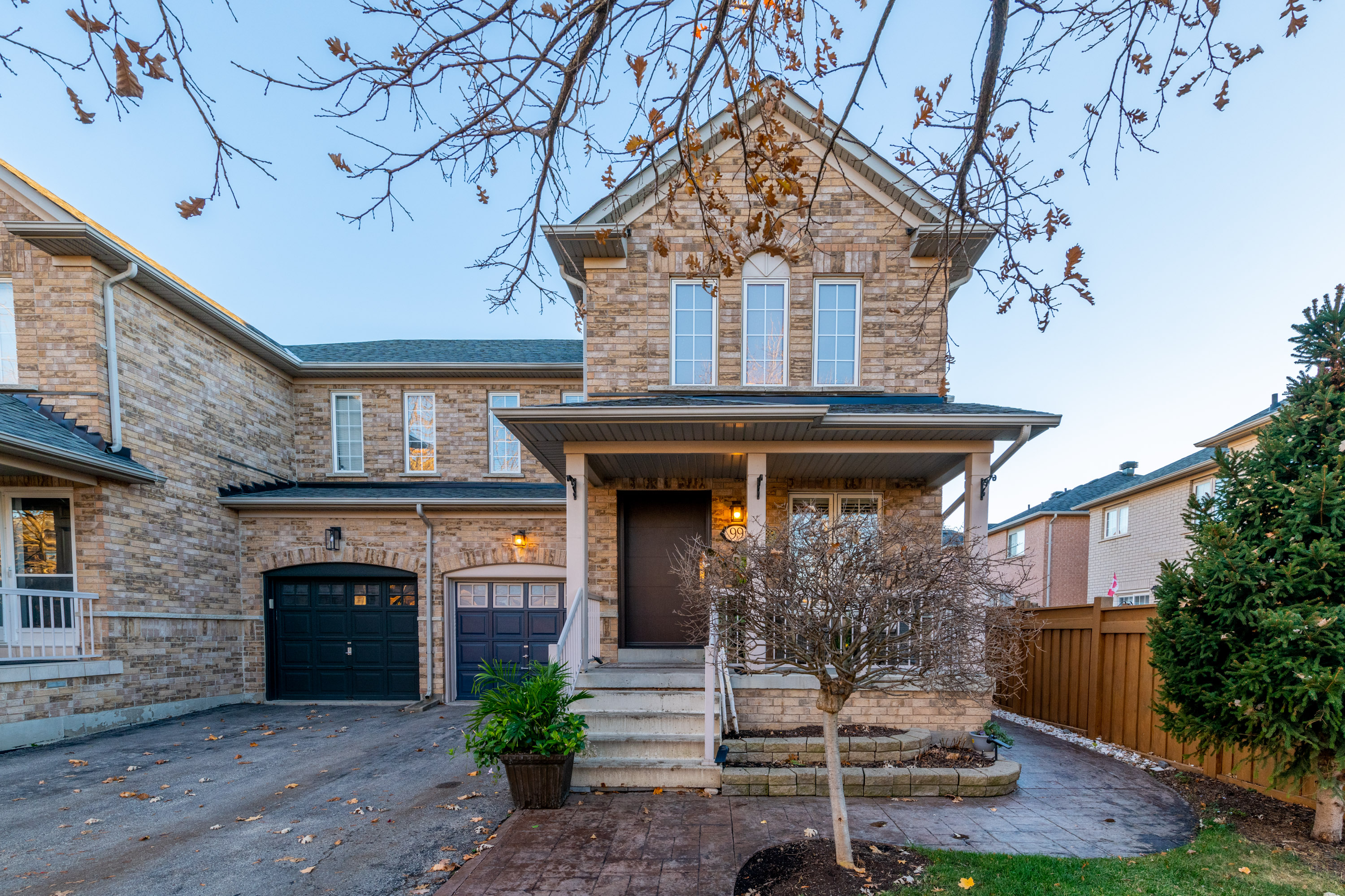 Slideshow PropertySpaces 99 Montcalm Boulevard, Woodbridge, ON, Canada