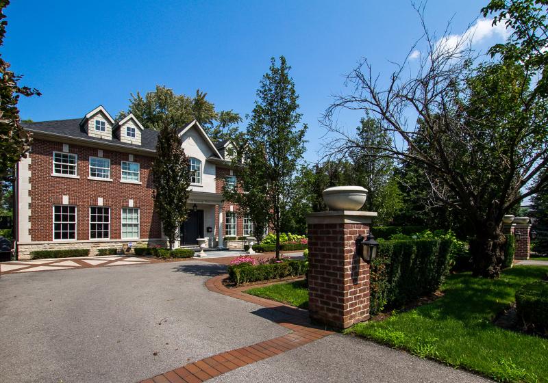 Slideshow PropertySpaces 48 Edenbridge Drive, Etobicoke, ON, Canada