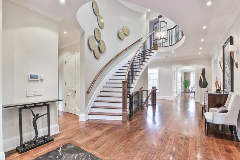 Slideshow PropertySpaces 48 Edenbridge Drive, Etobicoke, ON, Canada