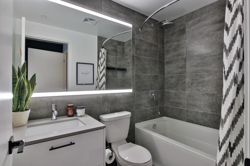 Master Ensuite 