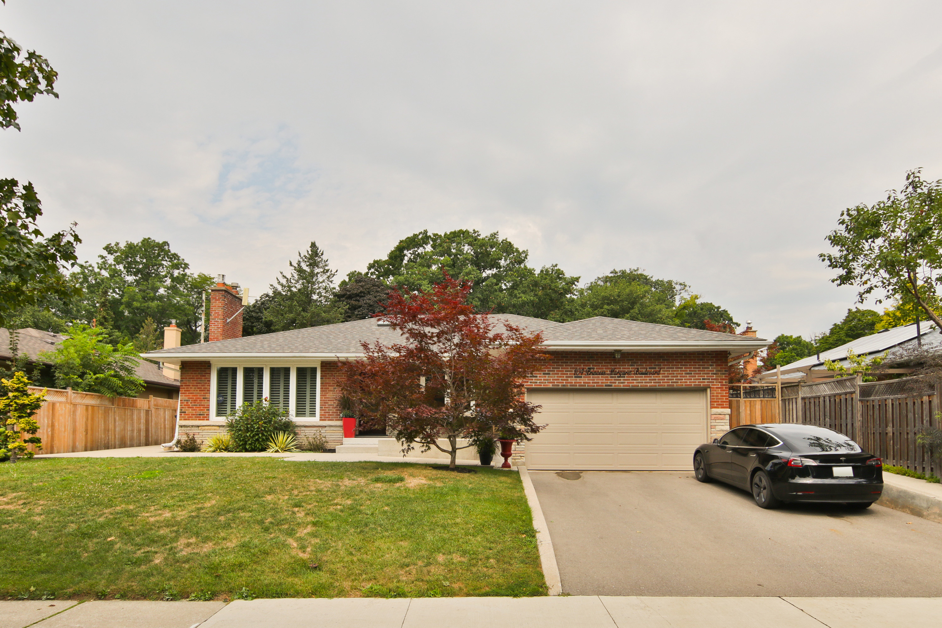104 60 Queens Boulevard - e1ir9vh