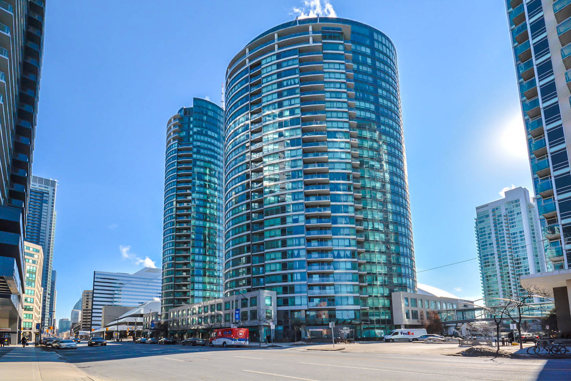 Park Suites Toronto Front St West Ontario Canada Slideshow :: PropertySpaces - 373 Front Street West, Toronto, ON