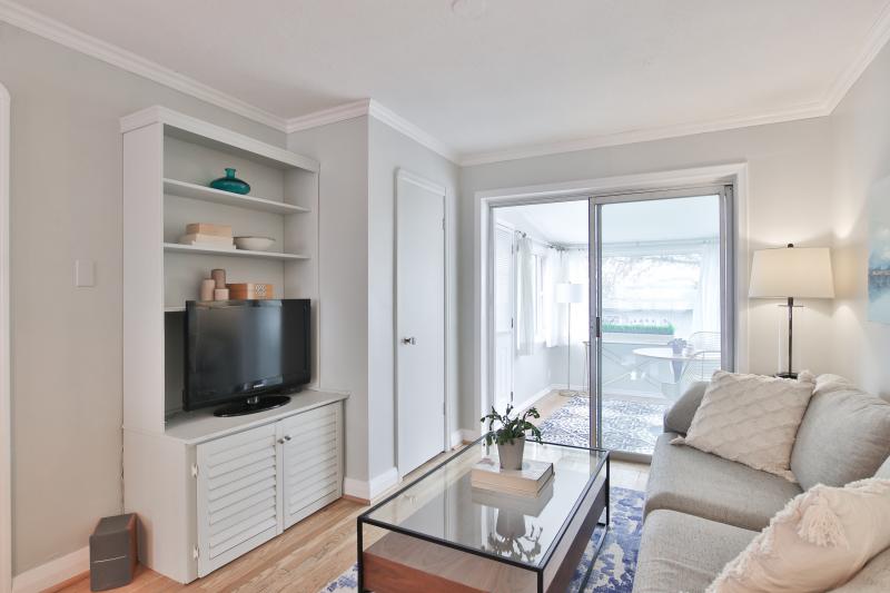 Slideshow PropertySpaces 15 Dalecrest Drive, East York, ON, Canada