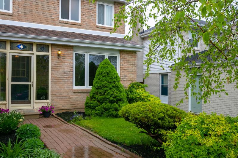 Slideshow PropertySpaces 782 Aspen Road, Pickering, ON, Canada