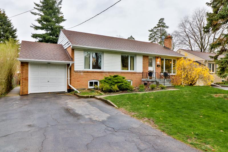 Slideshow PropertySpaces 1276 Crossfield Bend, Mississauga, ON, Canada