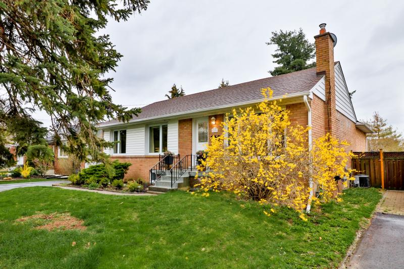 Slideshow PropertySpaces 1276 Crossfield Bend, Mississauga, ON, Canada