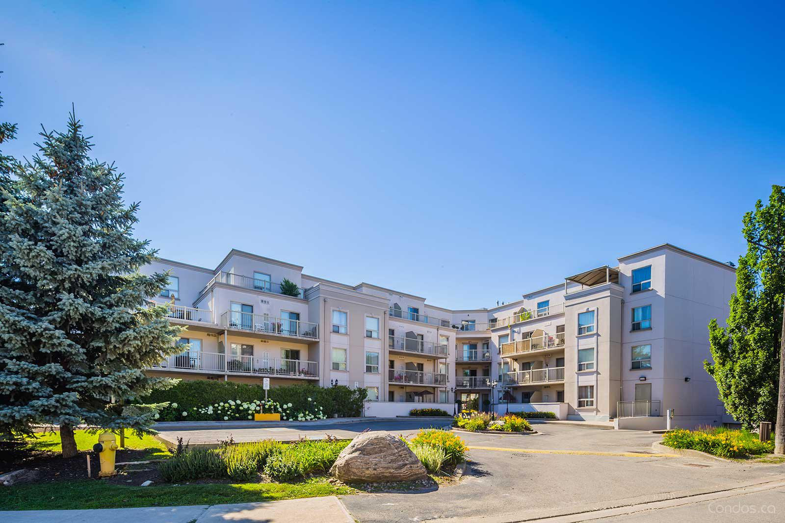 Slideshow PropertySpaces 250 Pine Grove Road, Woodbridge, ON