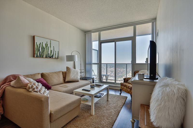 Slideshow PropertySpaces 339 Rathburn Road West, Mississauga, ON, Canada, Unit 1811 Slideshow PropertySpaces 339 Rathburn Road West, Mississauga, ON, Canada, Unit 1811