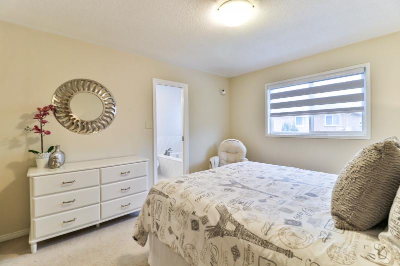 Slideshow PropertySpaces 3251 Raindance Crescent, Mississauga, ON