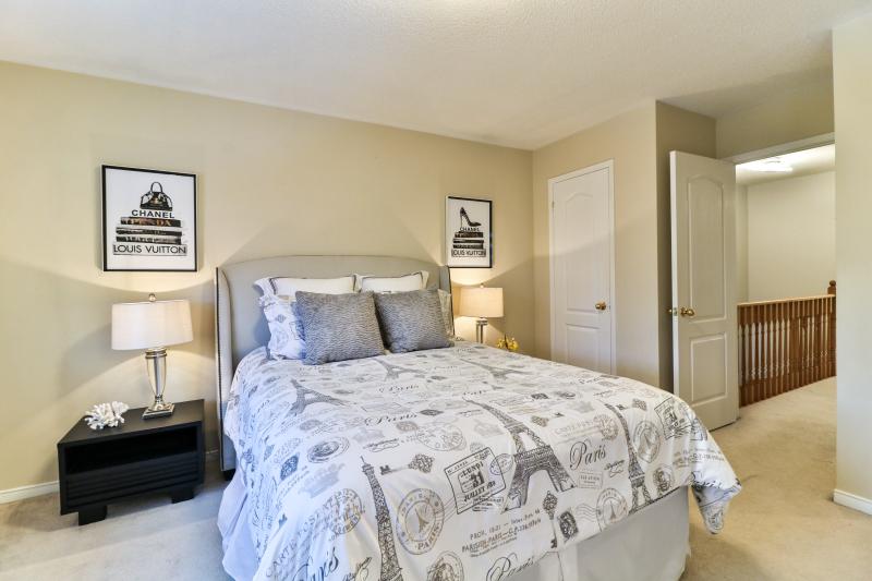 Slideshow PropertySpaces 3251 Raindance Crescent, Mississauga, ON