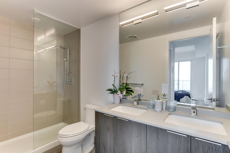Master Ensuite 