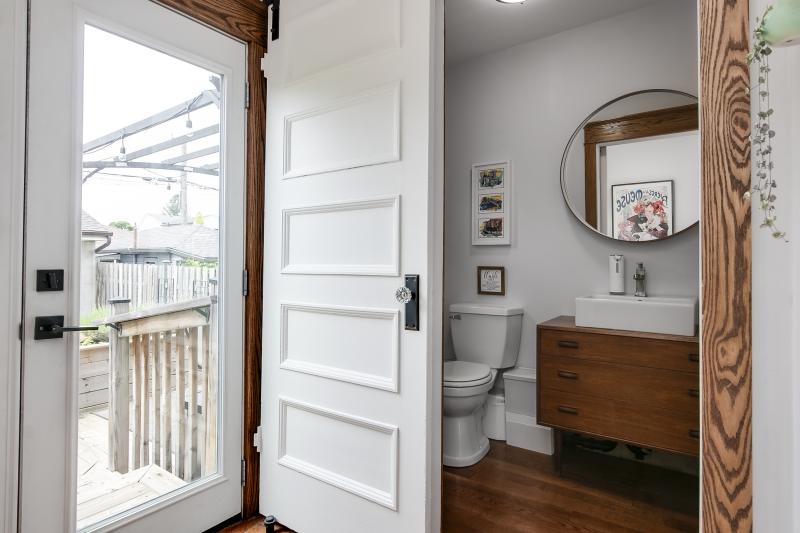 Powder Room