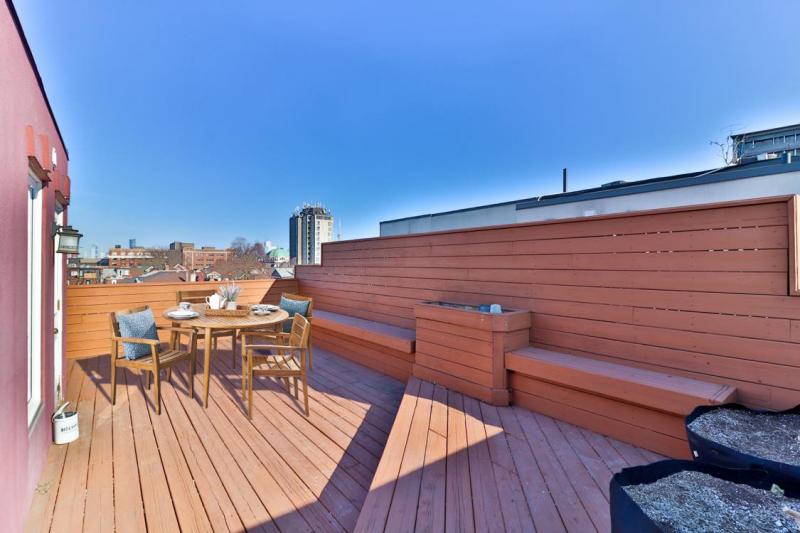 Rooftop Patio