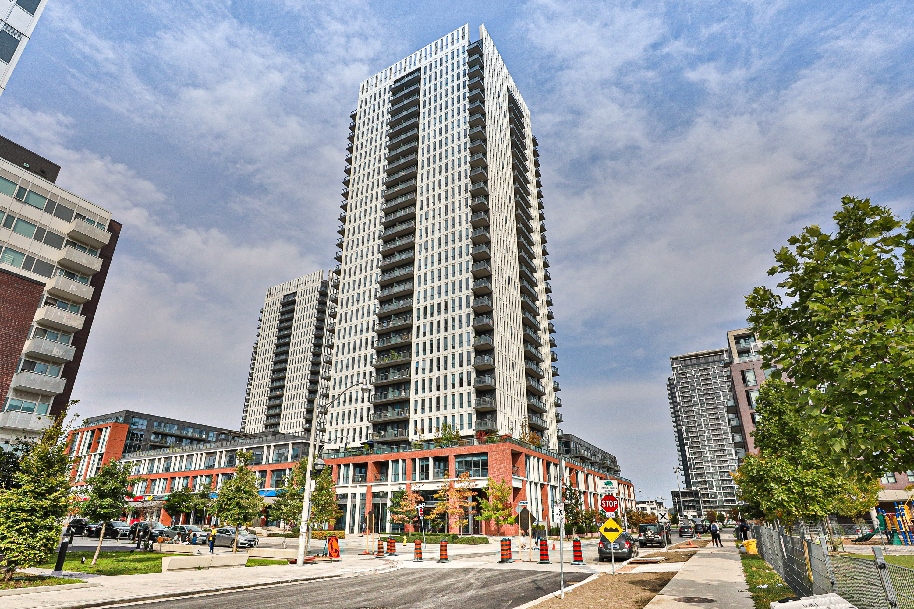 Slideshow PropertySpaces 55 Regent Park Boulevard,