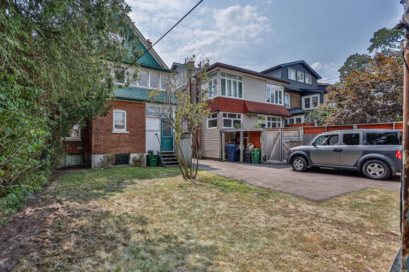 Slideshow PropertySpaces 18 Glenwood Avenue, Toronto, ON, Canada