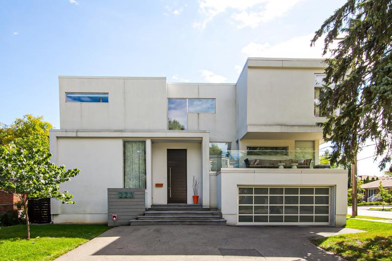 Exterior Front