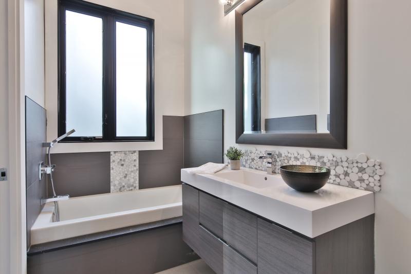 Master Ensuite 