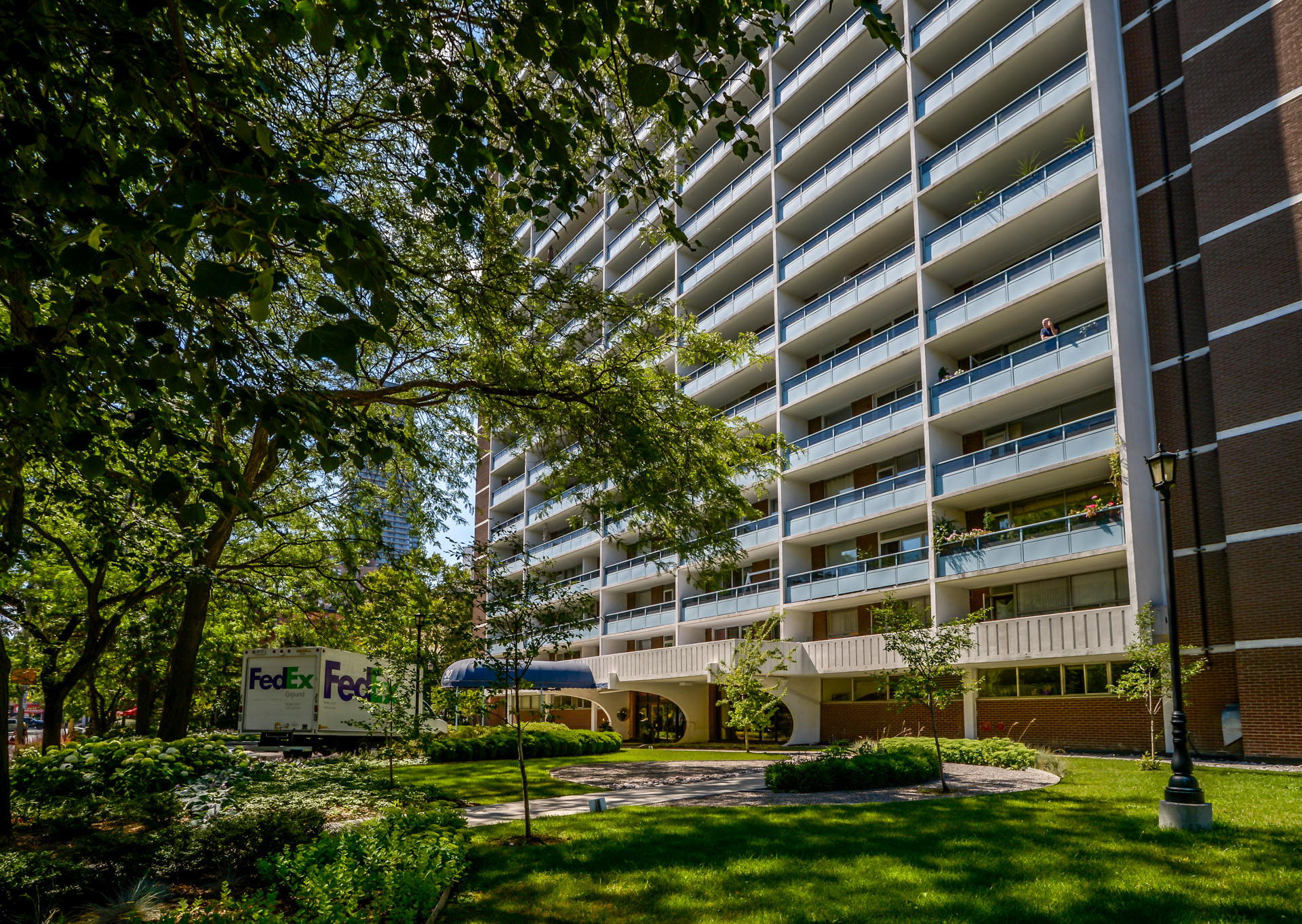 Slideshow PropertySpaces 30 Gloucester Street, Toronto, ON, Canada