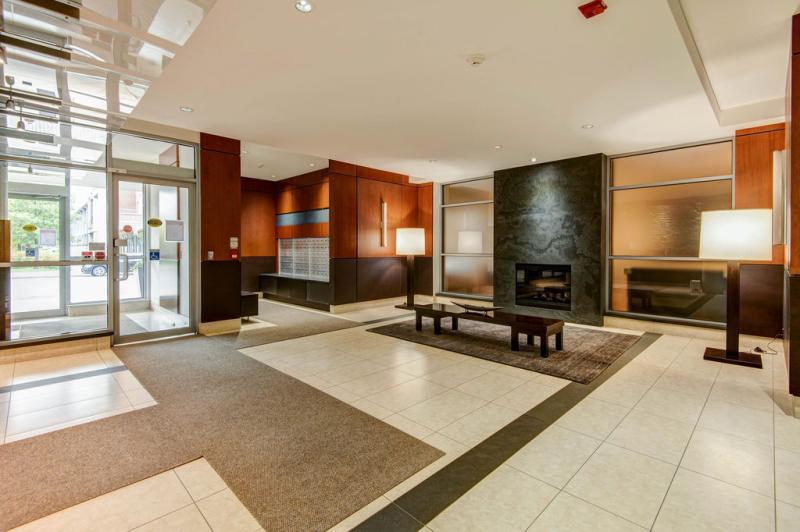 Building Lobby