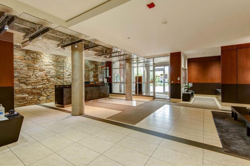 Building Lobby