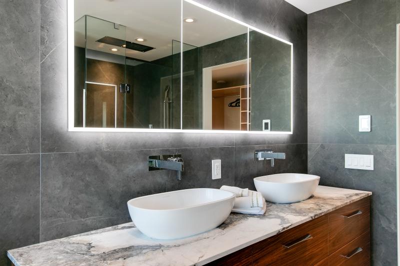 Master Ensuite 