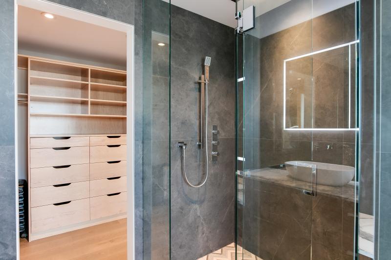 Master Ensuite 