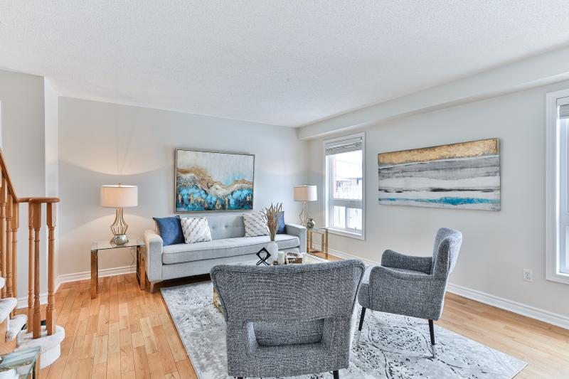 Slideshow PropertySpaces 67 Gore Dr Barrie, ON L4N 5R5