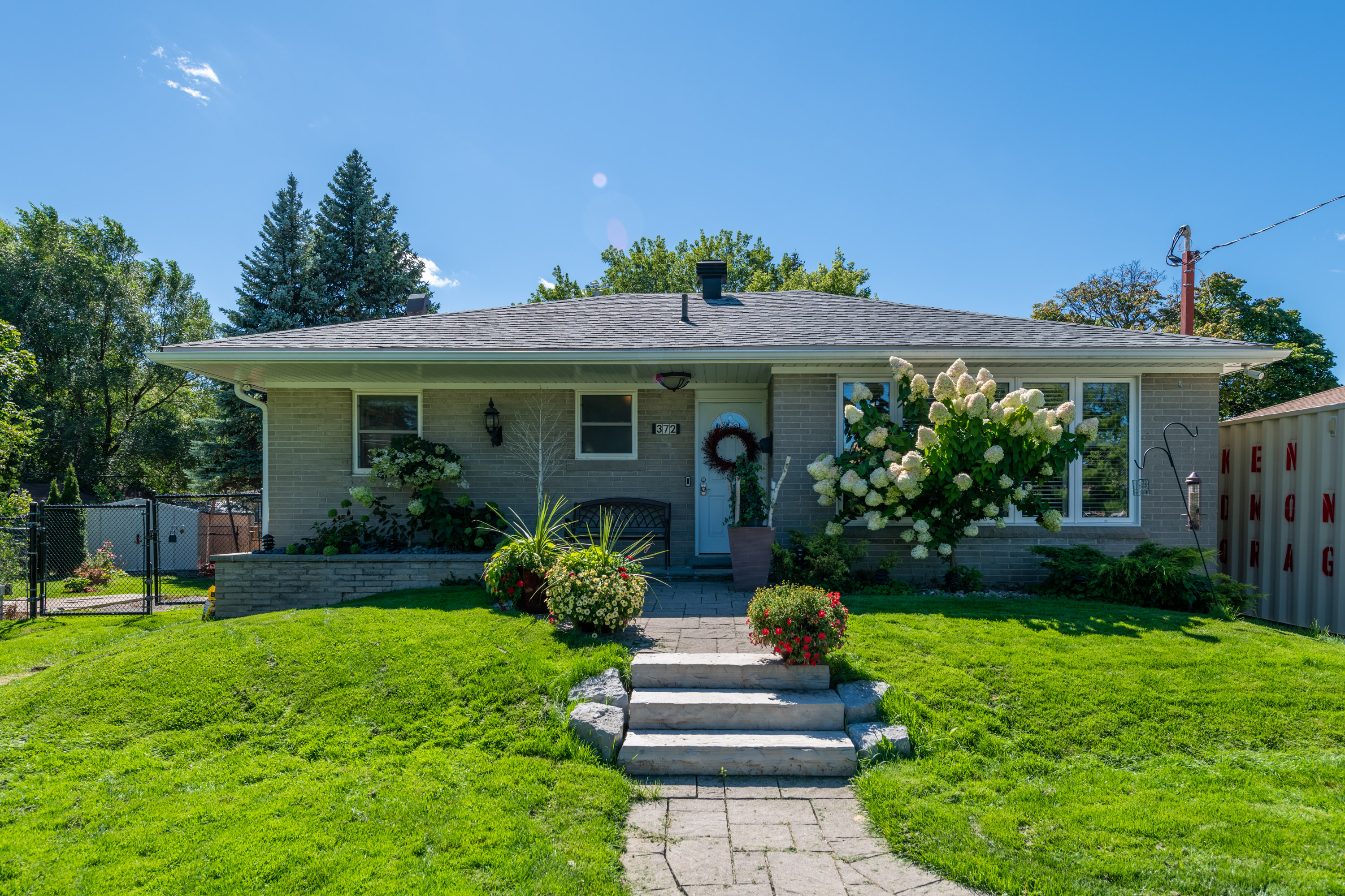 Slideshow PropertySpaces 372 Crescent, Richmond Hill, ON