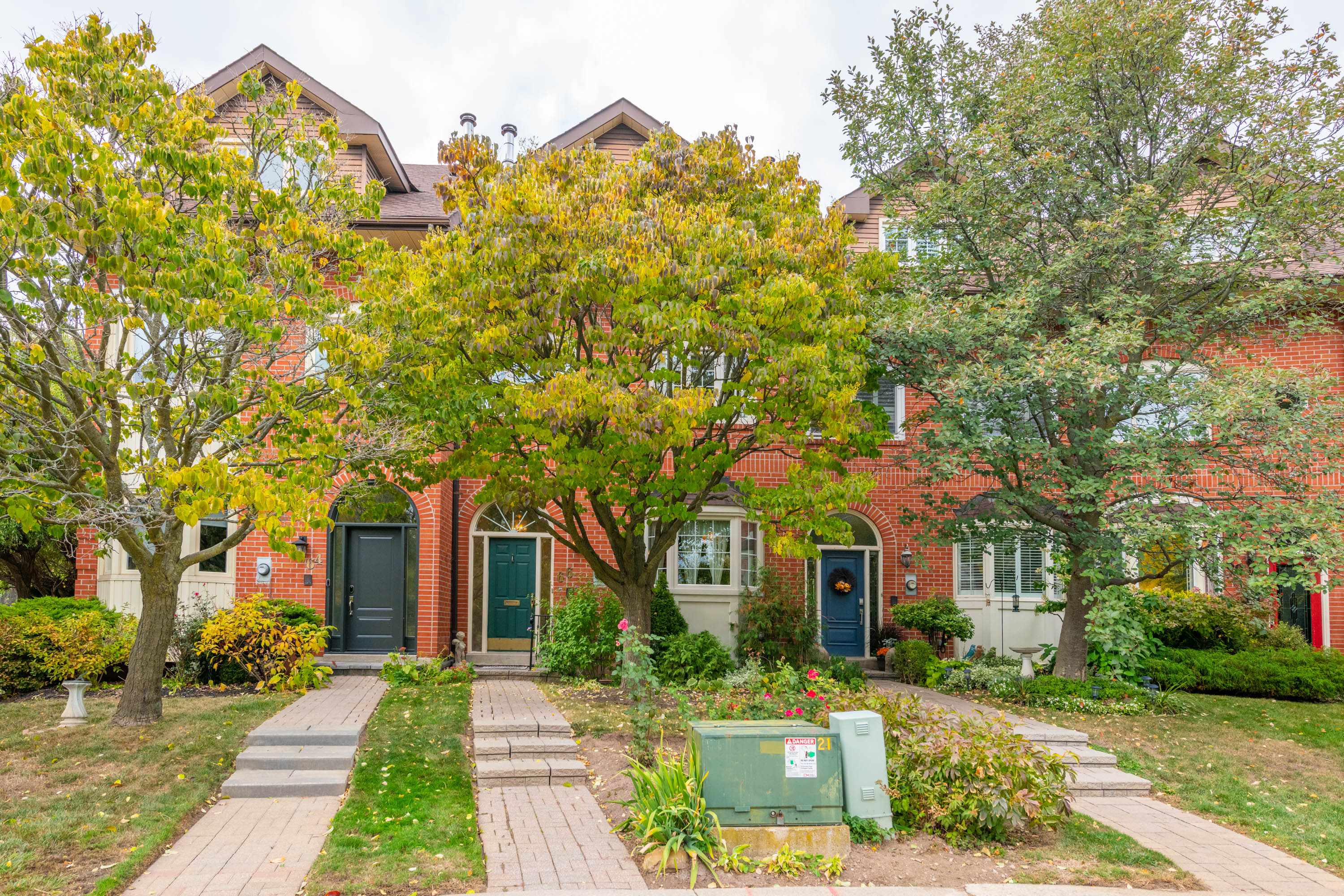 Slideshow PropertySpaces 66 Tradewind Drive, Oakville, ON, Canada