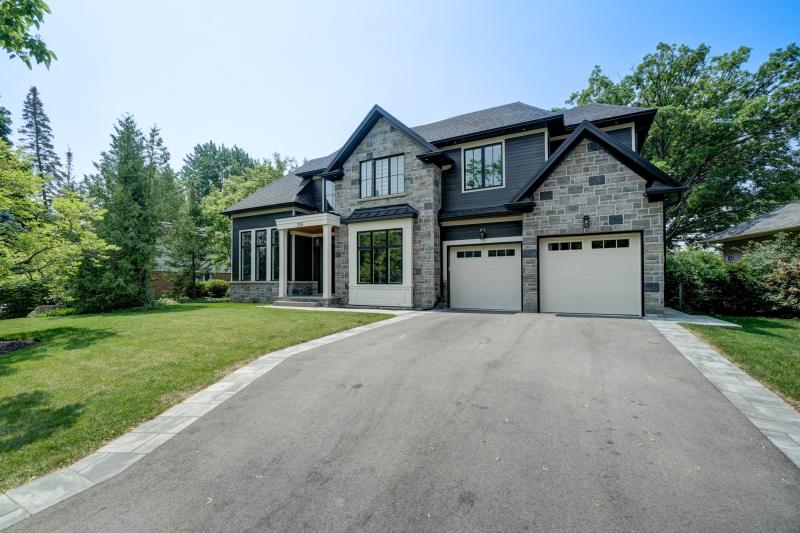 Slideshow PropertySpaces 256 Sandwell Drive, Oakville, Ontario L6L