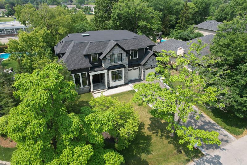 Slideshow PropertySpaces 256 Sandwell Drive, Oakville, Ontario L6L