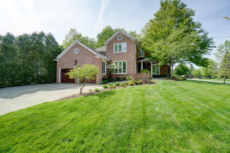 Slideshow PropertySpaces 1360 Hazelton Blvd. Burlington