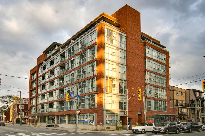 Exterior Front