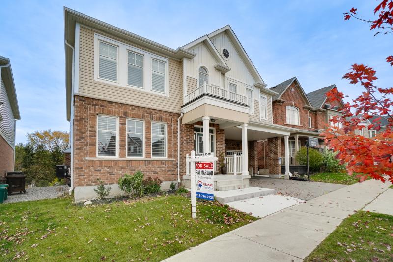 Slideshow PropertySpaces 56 Compass trail, Cambridge