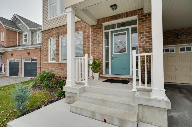 Slideshow PropertySpaces 56 Compass trail, Cambridge