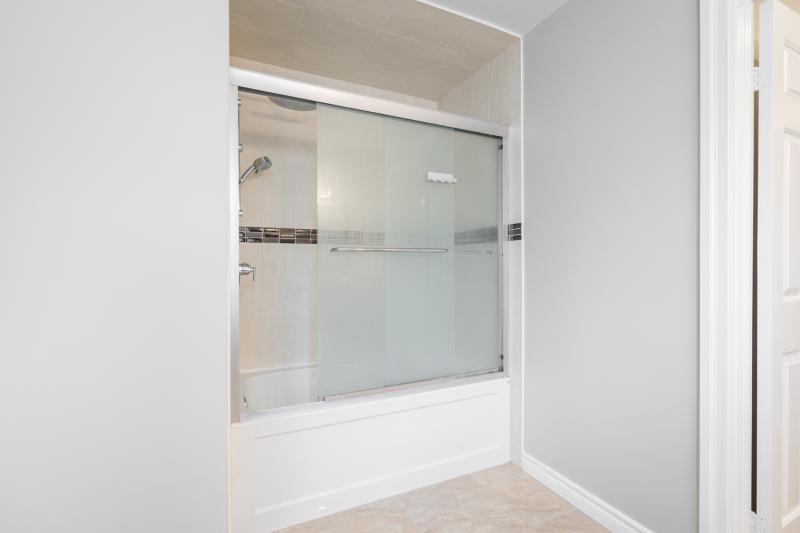 Master Ensuite 